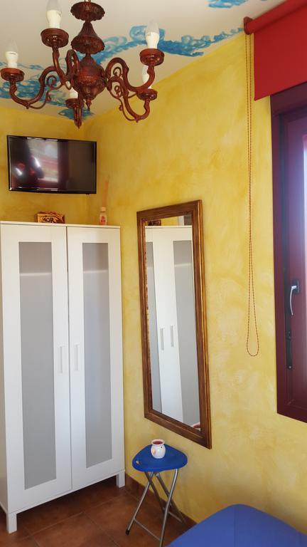 Hostal A La Sombra Del Laurel Navarrete Eksteriør billede